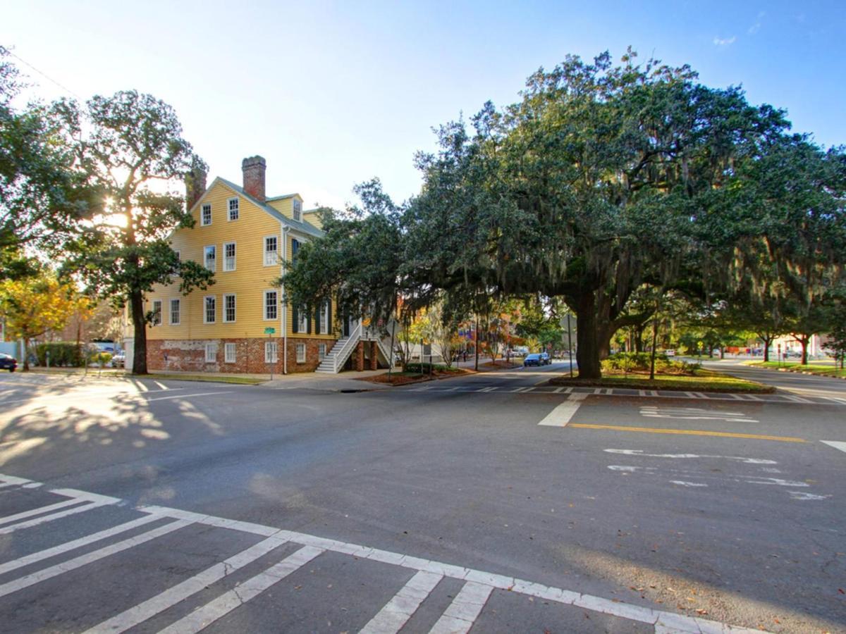 Bird Baldwin Parlor Villa Savannah Exterior foto